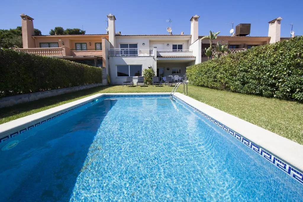 Villa Cami Del Pinar location